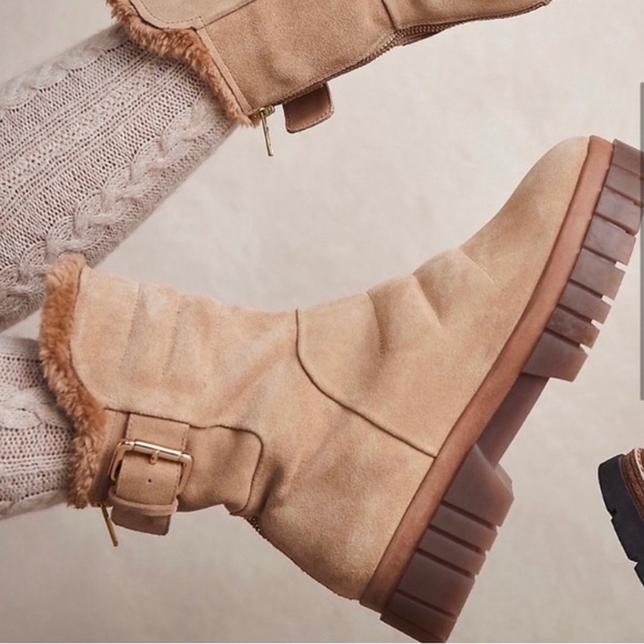 New Free People✨Fable Faux Fur Boot - Sand - Picture 1 of 6